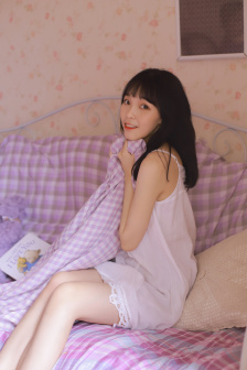 瞒着丈夫说在公司加班日剧